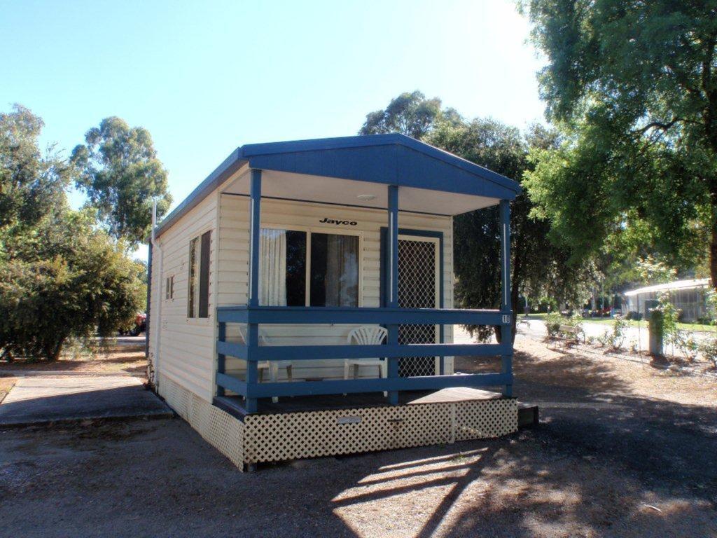 Cowra Holiday Park חדר תמונה